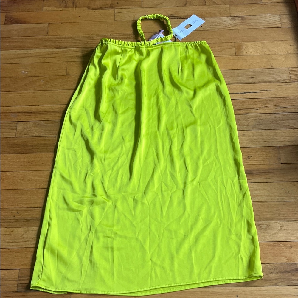 Neon Yellow High-Slit Maxi Skirt with Elastic Waist - Picture 2 of 3